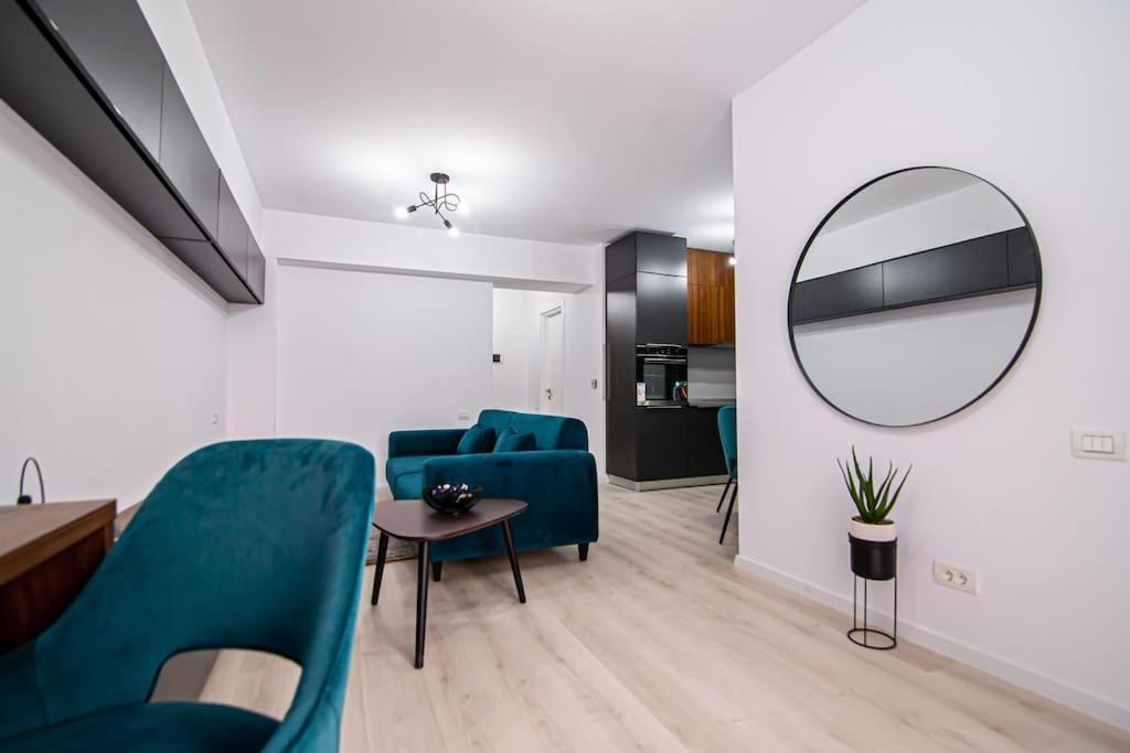 City Center Accomodation- 401 Resicabánya Kültér fotó
